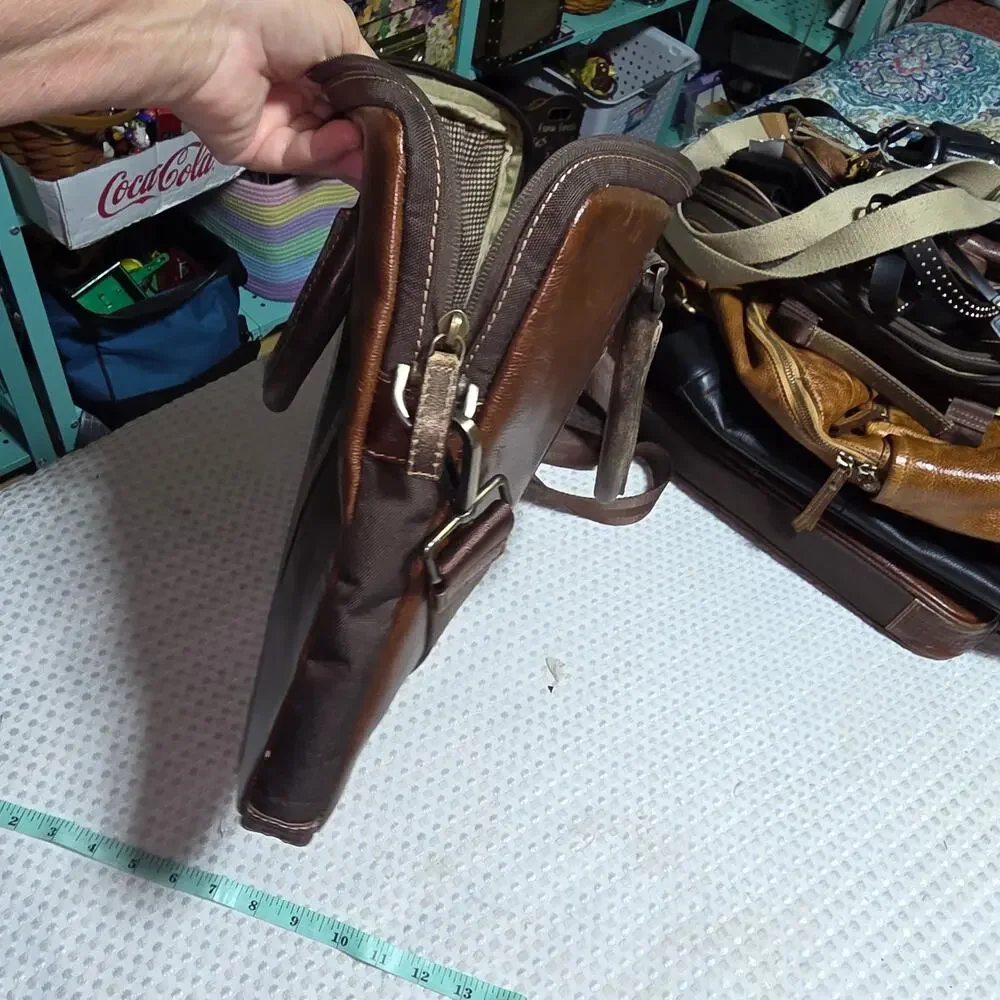 BOCONI GENUINE LEATHER NASHVILLE BRIEFCASE MESSENGER CROSSBODY BAG